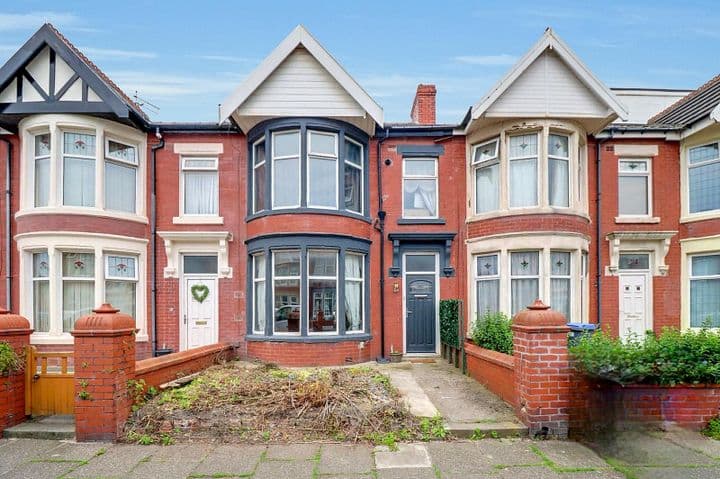 3 bedrooms house for sale in Blackpool, United Kingdom - Image 2