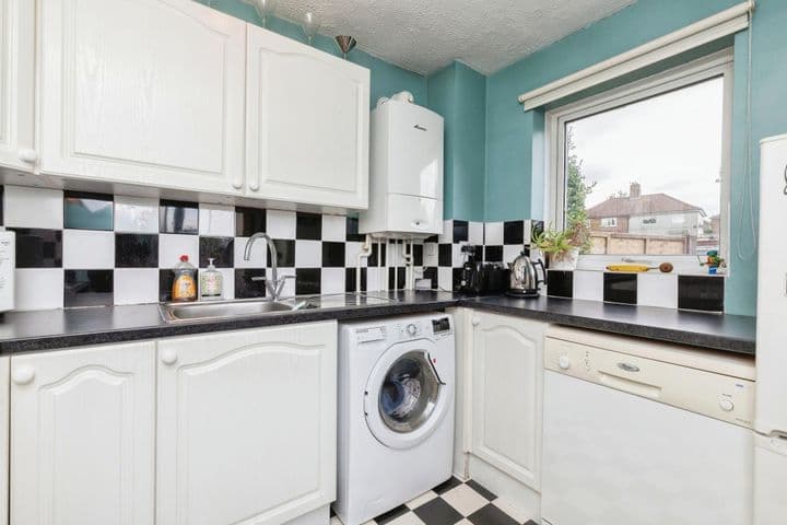 2 bedrooms house for sale in Bristol, United Kingdom - Image 11