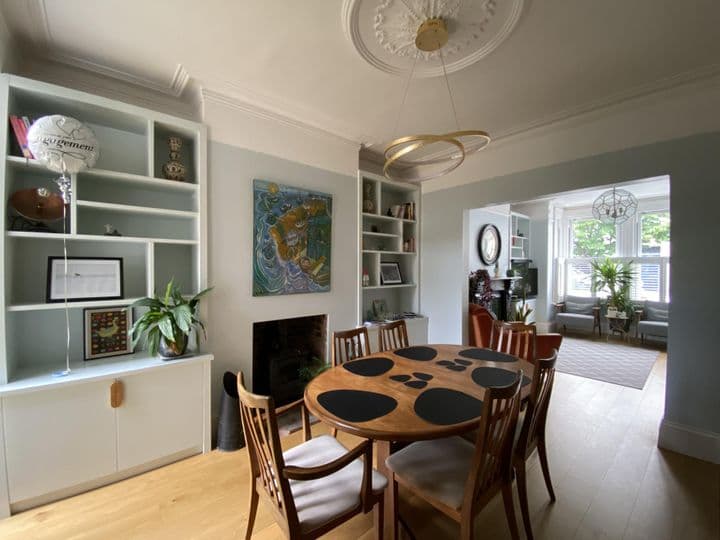 4 bedrooms house for sale in Westcliff-On-Sea, United Kingdom - Image 7