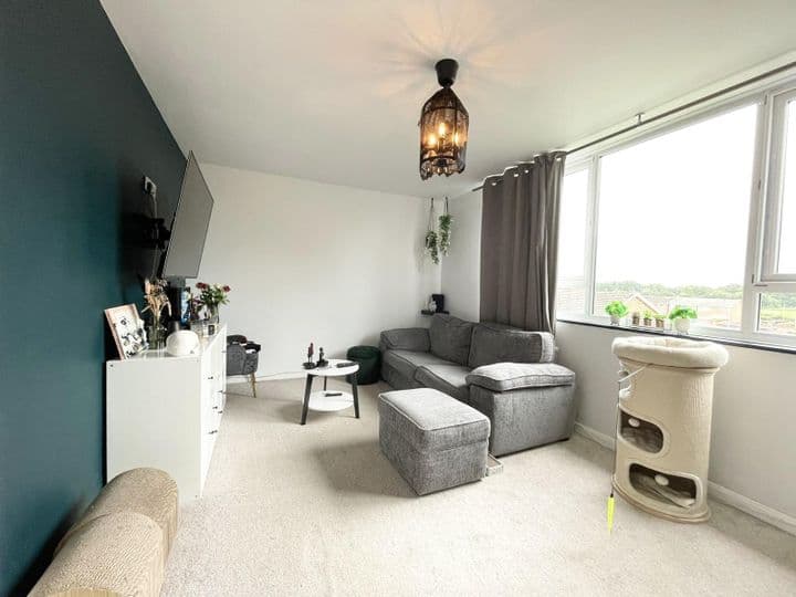 2 bedrooms apartment for sale in Wirral, United Kingdom - Image 5