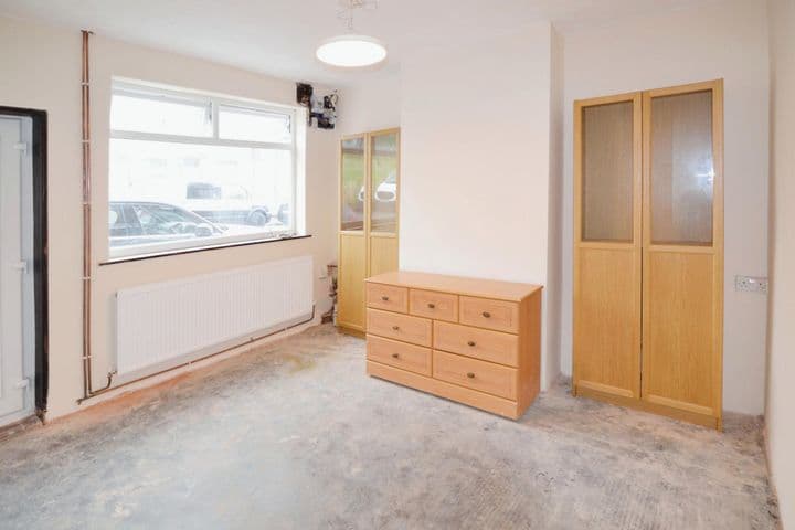 3 bedrooms house for sale in Nottingham, United Kingdom - Image 3