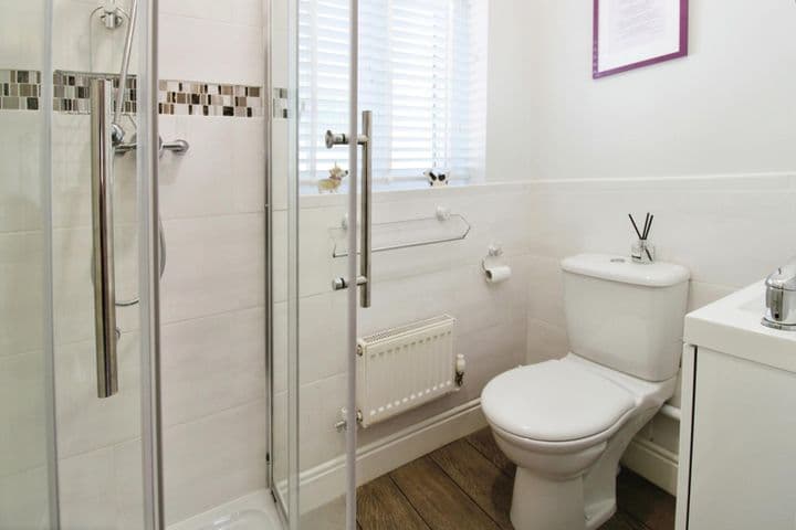 3 bedrooms house for sale in Bridgend County Borough, United Kingdom - Image 9