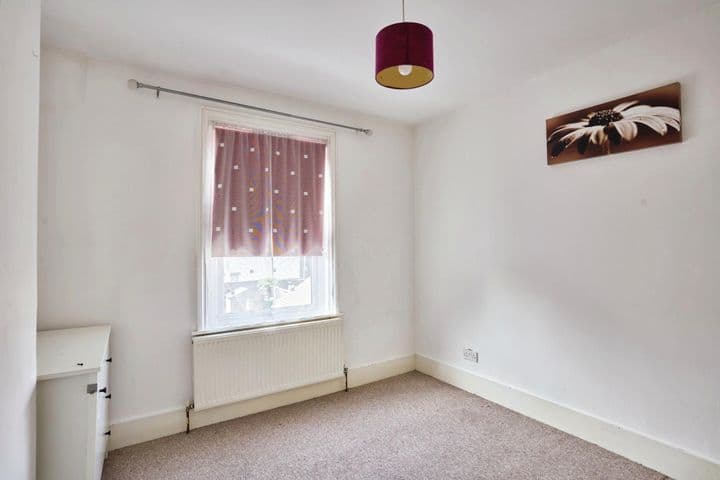 2 bedrooms house for sale in Croydon, United Kingdom - Image 9