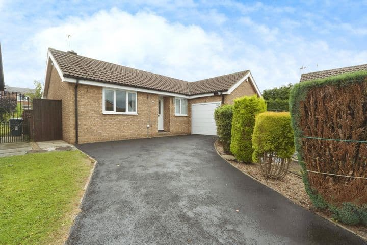 3 bedrooms house for sale in Bradford, United Kingdom - Image 2