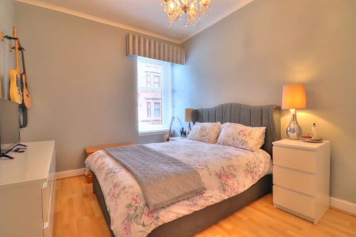 2 bedrooms apartment for sale in Glasgow, United Kingdom - Image 7