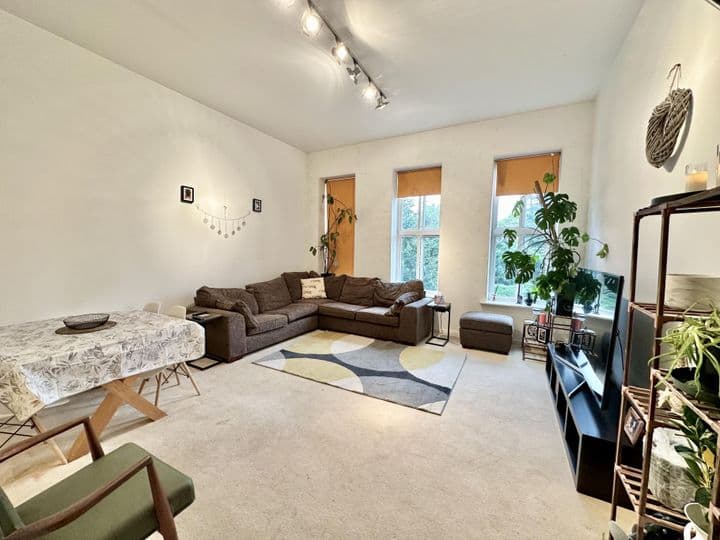 1 bedroom apartment for sale in Sheffield, United Kingdom - Image 10