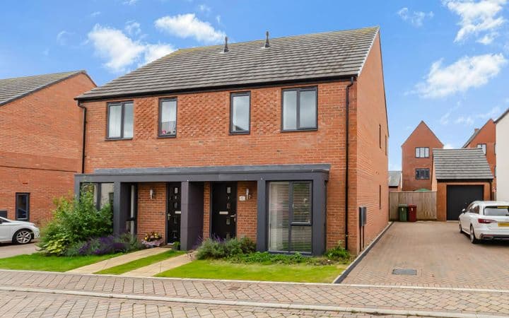 3 bedrooms house for sale in Chesterfield, United Kingdom - Image 2