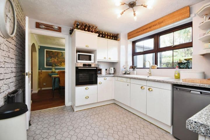 3 bedrooms house for sale in Bishops Stortford, United Kingdom - Image 8