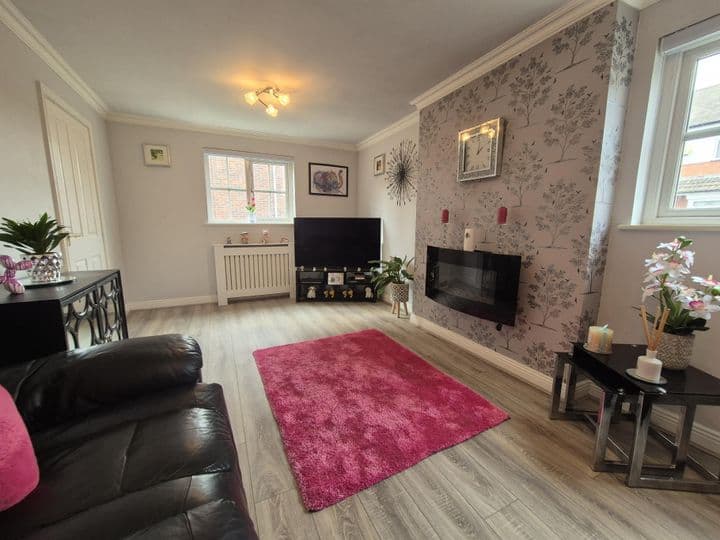 3 bedrooms house for sale in Cradley Heath, United Kingdom - Image 9