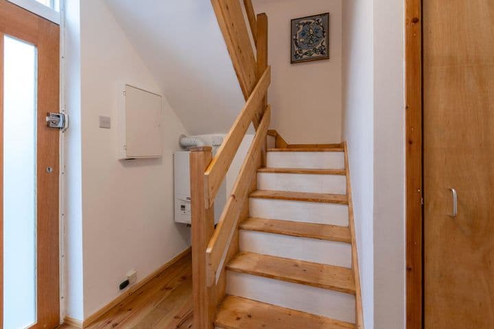 3 bedrooms house for sale in London, United Kingdom - Image 10