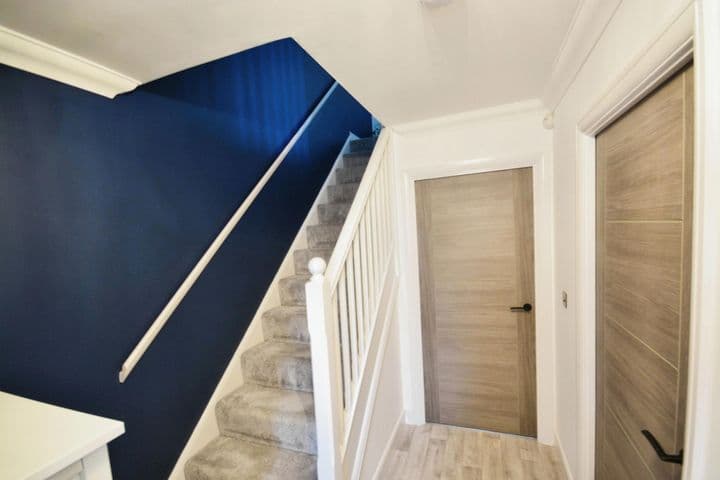 3 bedrooms house for sale in Stevenage, United Kingdom - Image 11