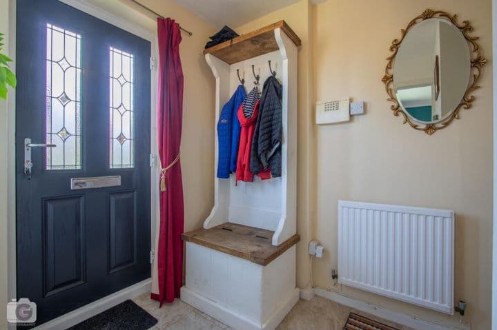 3 bedrooms house for sale in Leeds, United Kingdom - Image 2