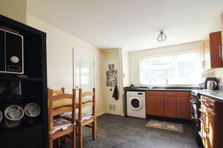 3 bedrooms house for sale in Dewsbury, United Kingdom - Image 4