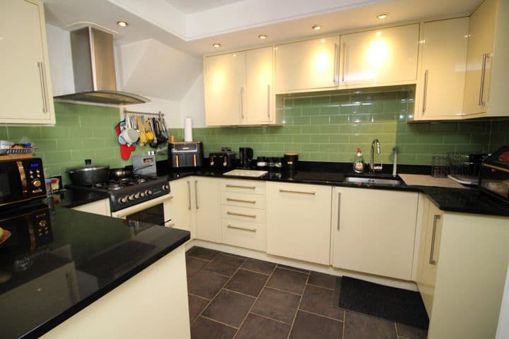 4 bedrooms house for sale in Grays, United Kingdom - Image 8