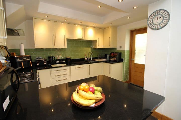 4 bedrooms house for sale in Grays, United Kingdom - Image 7