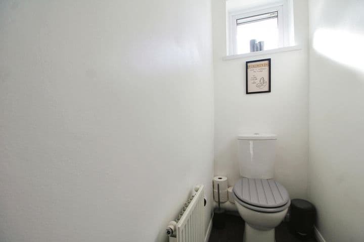 3 bedrooms house for sale in Dewsbury, United Kingdom - Image 11