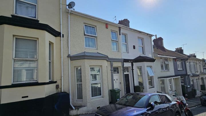 2 bedrooms house for sale in Plymouth, United Kingdom - Image 2