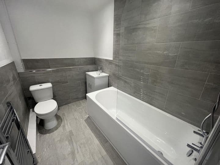 3 bedrooms house for sale in Stoke-On-Trent, United Kingdom - Image 4