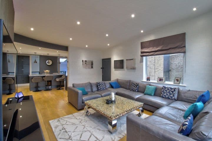 4 bedrooms house for sale in Morpeth, United Kingdom - Image 3