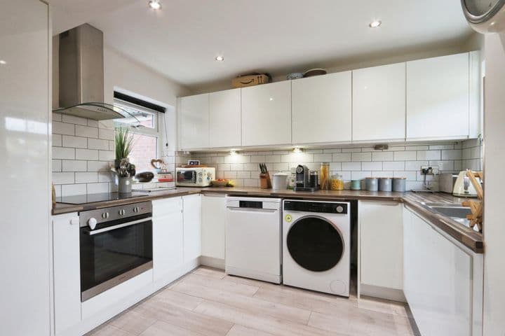 4 bedrooms house for sale in Ossett, United Kingdom - Image 6