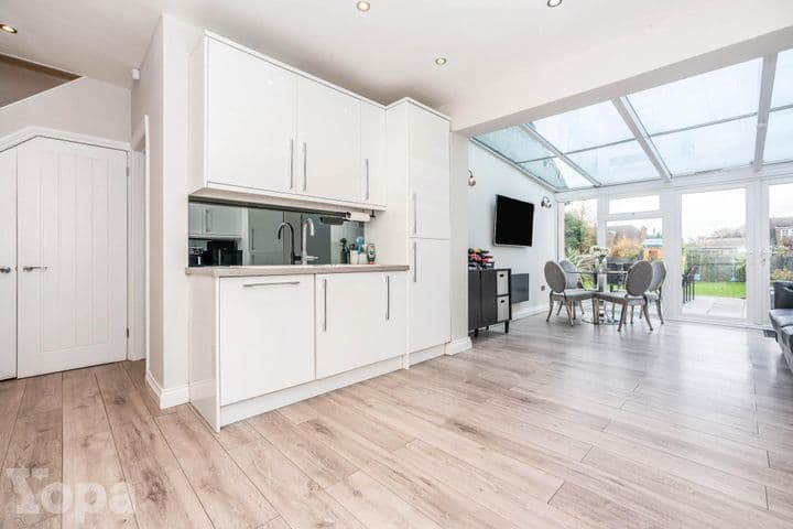 4 bedrooms house for sale in Dartford, United Kingdom - Image 9