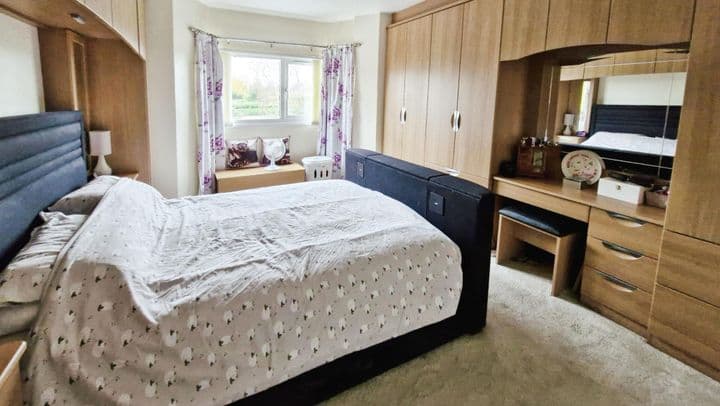 3 bedrooms house for sale in Telford, United Kingdom - Image 12