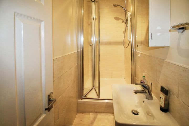 2 bedrooms apartment for sale in York, United Kingdom - Image 10