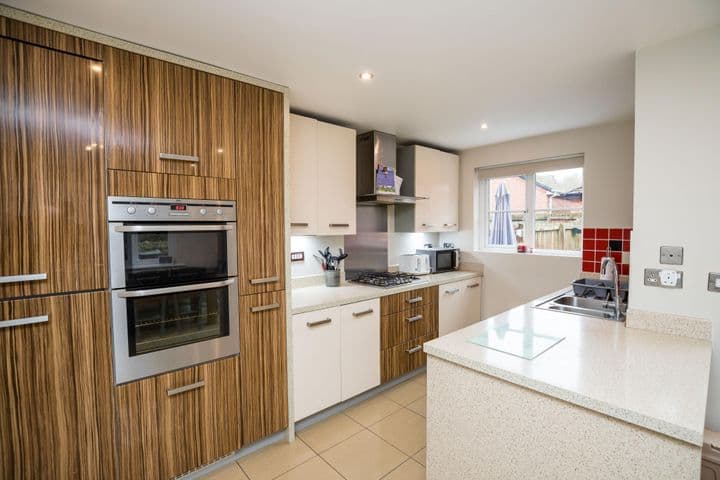 4 bedrooms house for sale in Wirral, United Kingdom - Image 4