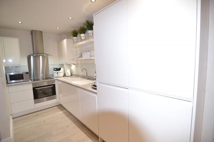 2 bedrooms house for sale in Sutton-In-Ashfield, United Kingdom - Image 8