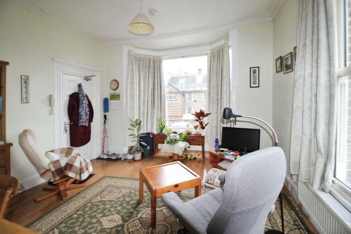 2 bedrooms apartment for sale in York, United Kingdom - Image 4