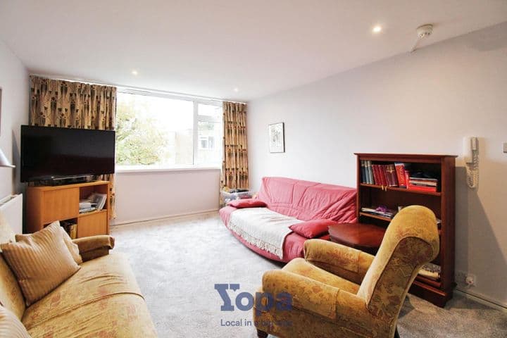 2 bedrooms apartment for sale in Cambridge, United Kingdom - Image 7