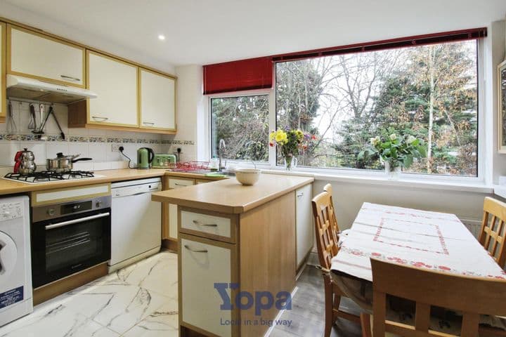 2 bedrooms apartment for sale in Cambridge, United Kingdom - Image 2