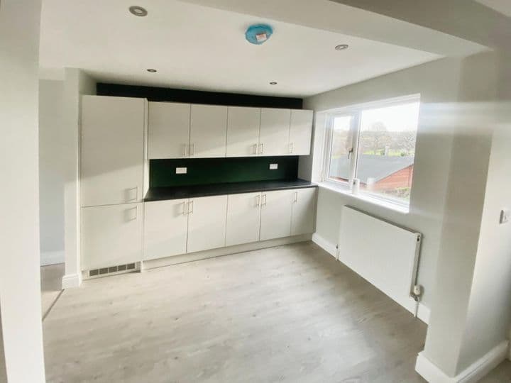 3 bedrooms house for sale in Sheffield, United Kingdom - Image 8