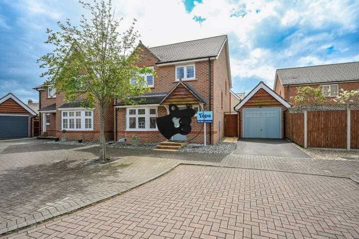 4 bedrooms house for sale in Telford, United Kingdom - Image 2