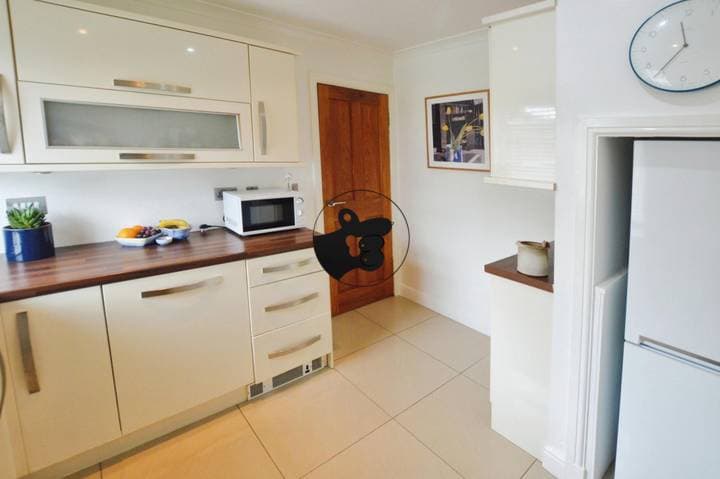 2 bedrooms apartment for sale in Hamilton, United Kingdom - Image 7