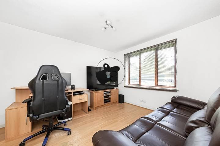 2 bedrooms apartment for sale in London, United Kingdom - Image 10