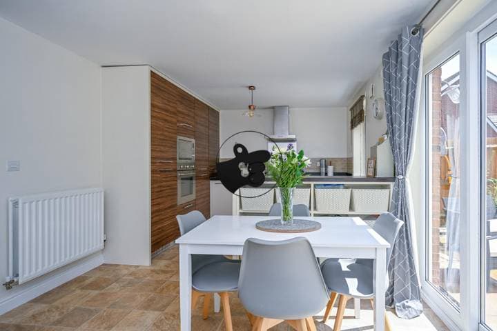 4 bedrooms house for sale in Telford, United Kingdom - Image 10