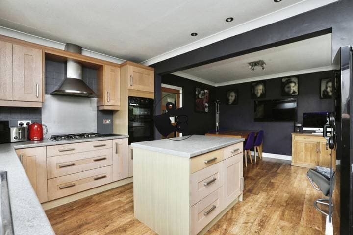 4 bedrooms house for sale in Worksop, United Kingdom - Image 3