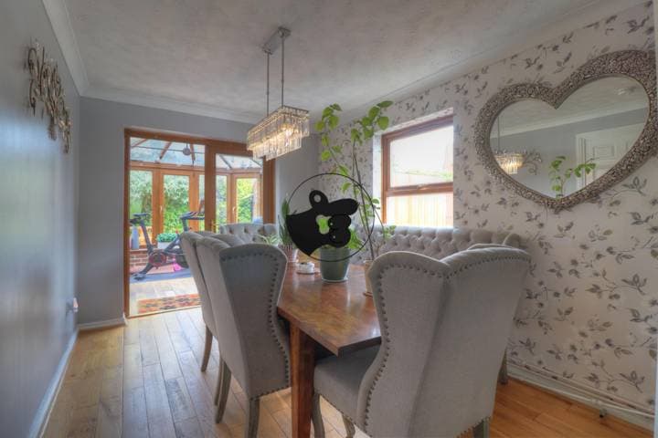 4 bedrooms house for sale in Leicester, United Kingdom - Image 9