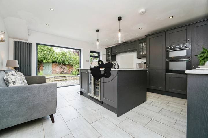 4 bedrooms house for sale in Cheltenham, United Kingdom - Image 4