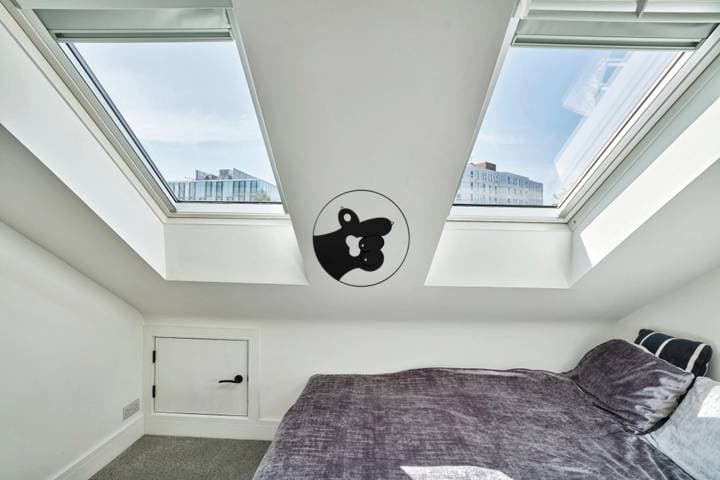 3 bedrooms house for sale in London, United Kingdom - Image 21