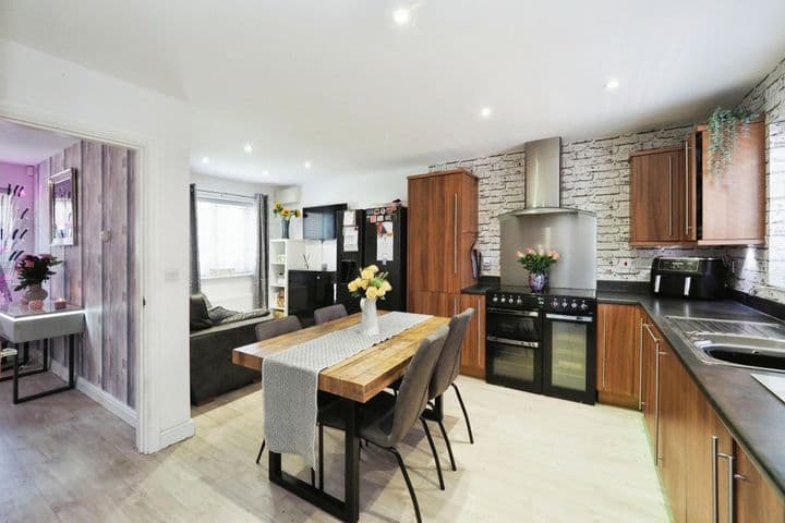 4 bedrooms house for sale in Sutton-In-Ashfield, United Kingdom - Image 4