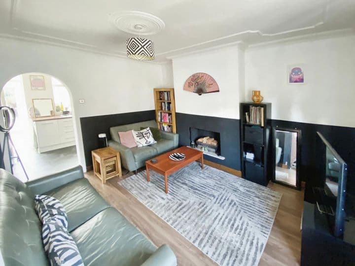 2 bedrooms house for sale in Sheffield, United Kingdom - Image 4