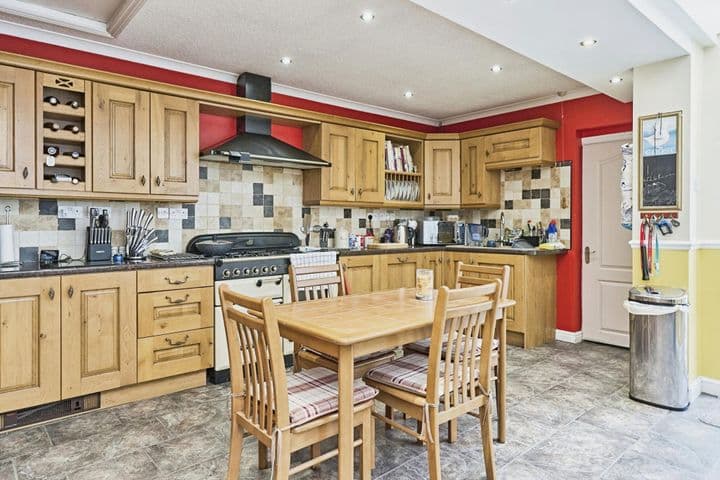 3 bedrooms house for sale in Wednesbury, United Kingdom - Image 7