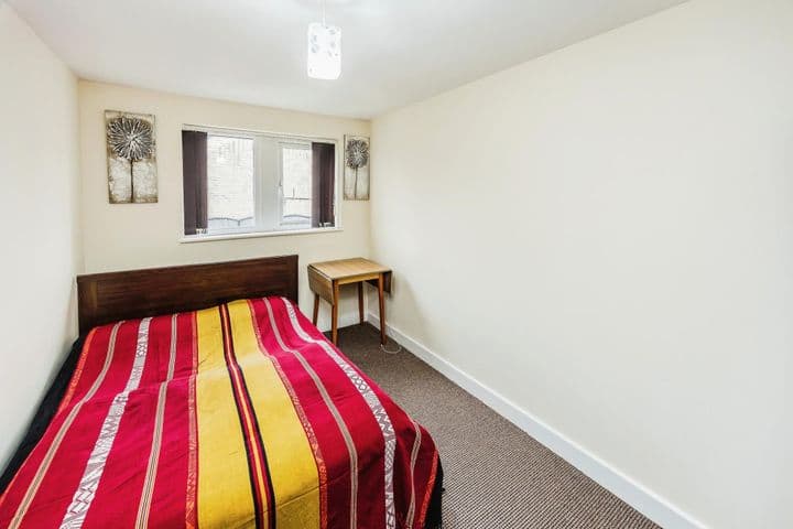 4 bedrooms house for sale in Huddersfield, United Kingdom - Image 9