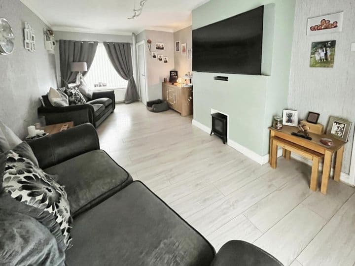 3 bedrooms house for sale in Stoke-On-Trent, United Kingdom - Image 3