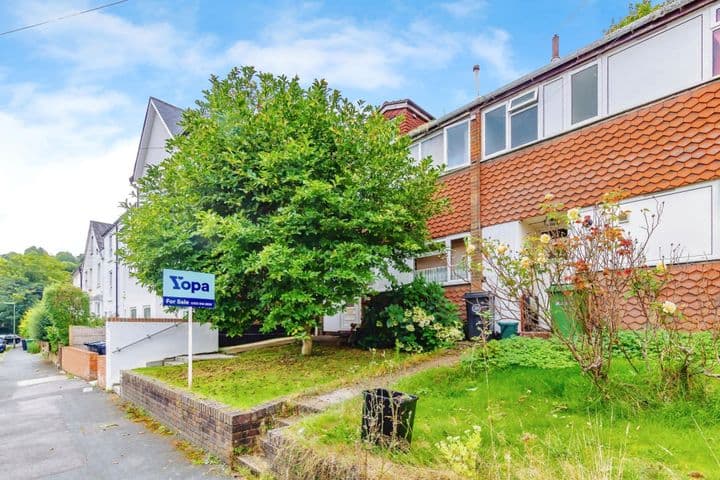 4 bedrooms house for sale in Dorking, United Kingdom - Image 2