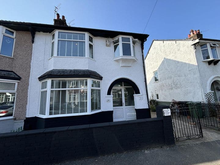 3 bedrooms house for sale in Wallasey, United Kingdom - Image 2