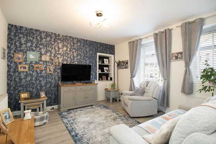 2 bedrooms apartment for sale in Montrose, United Kingdom - Image 4