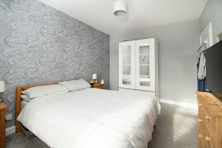 2 bedrooms apartment for sale in Montrose, United Kingdom - Image 12